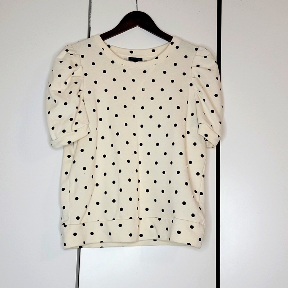 Short Puffed Sleeves Sweater